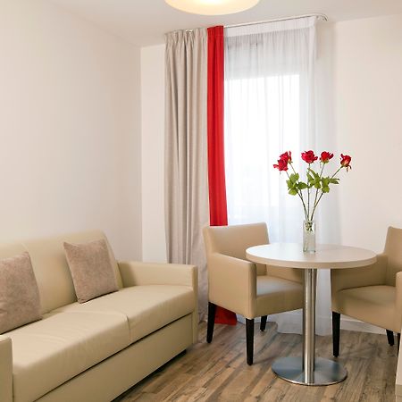 Sejours & Affaires Paris Bagneux Apartment Bagneux  Bagian luar foto