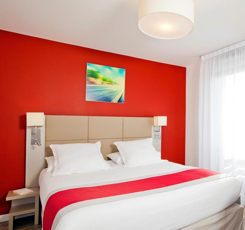 Sejours & Affaires Paris Bagneux Apartment Bagneux  Bagian luar foto