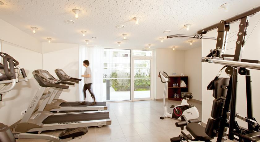 Sejours & Affaires Paris Bagneux Apartment Bagneux  Bagian luar foto
